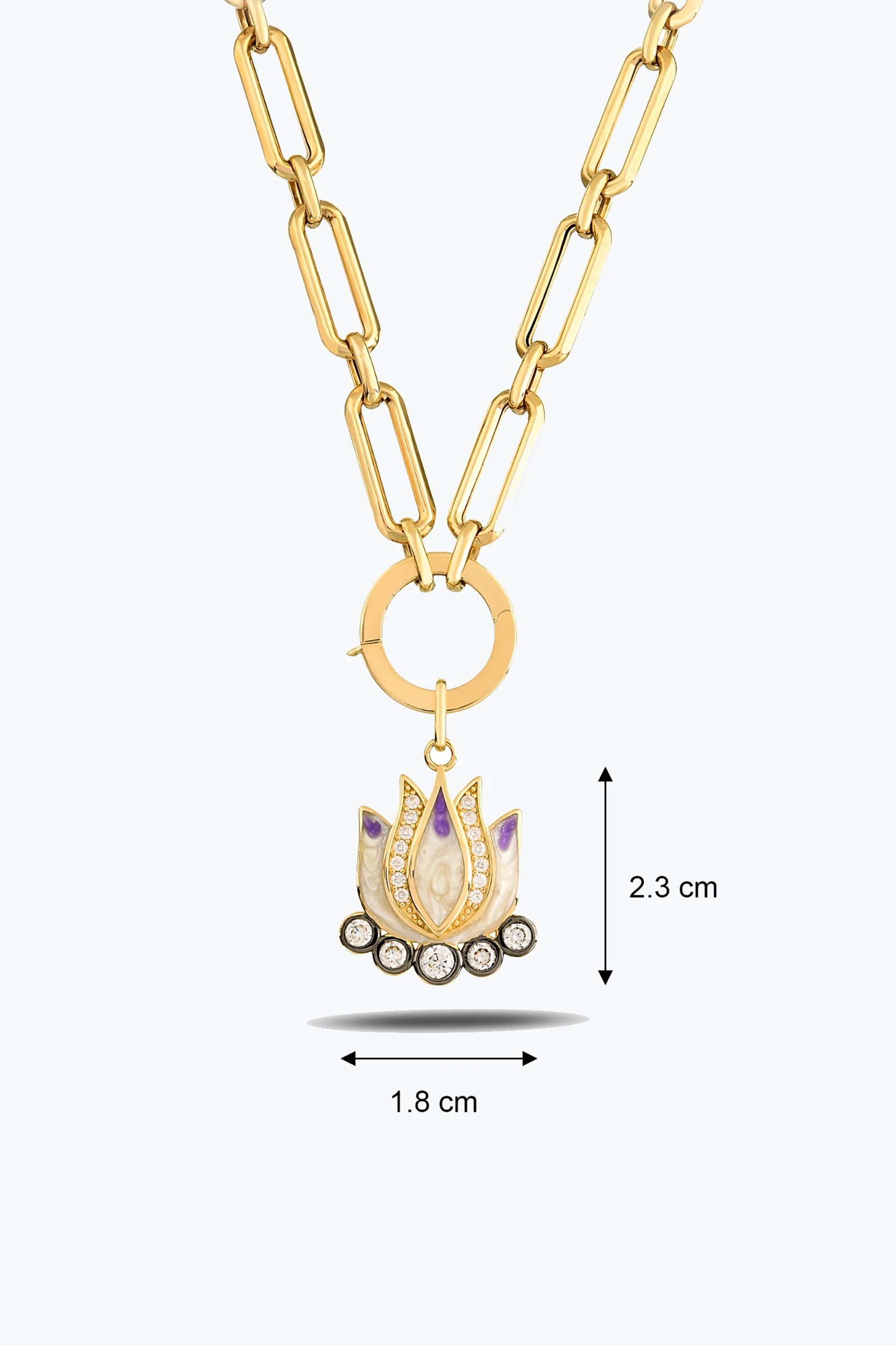 Mor Lotus Charm Kolye 4 Mor Lotus Charm Kolye 14 Ayar altın Charm Kolye modelleri ve fiyatlarıdan bir ürünü