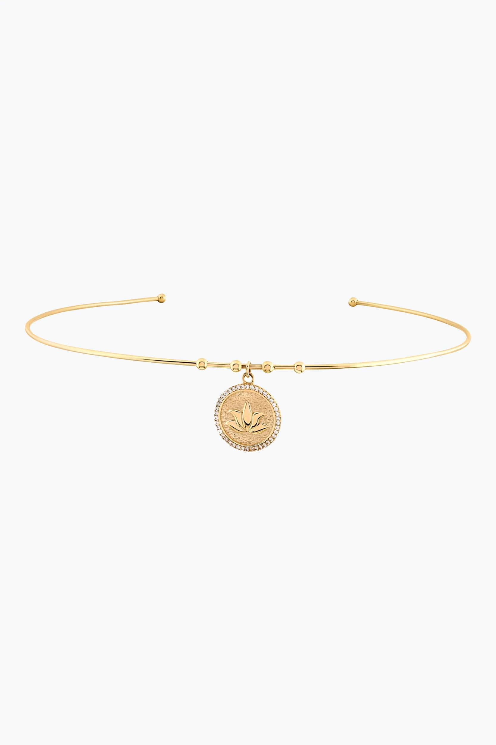 Taşlı Lotus Uç Tel Choker 1 Taşlı Lotus Uç Tel Choker 14 Ayar altın Choker Kolye modelleri ve fiyatlarıdan bir ürünü